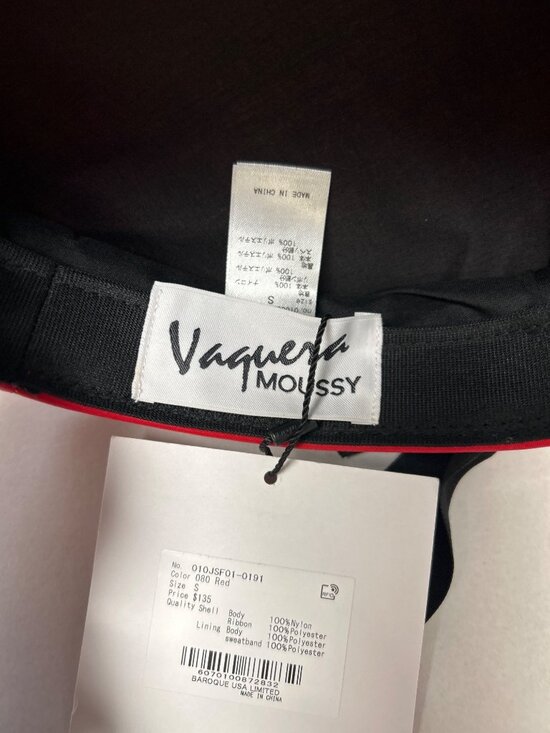 Vaguara MOUSSY Silver Tone Studs Beret Style Hat Red Size Small NWT main image 3